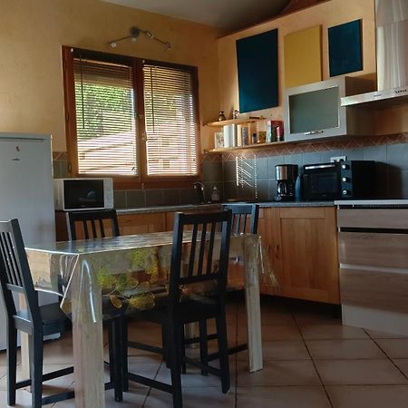 Chalet 2 Chambres En Savoie Pour 1 A 4 Personnes Gerbaix Экстерьер фото